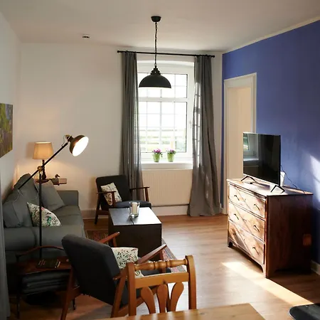 Charmantes Forsthaus Beim Sorpesee * Hövel