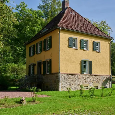 Charmantes Forsthaus Beim Sorpesee Tatil Evi *