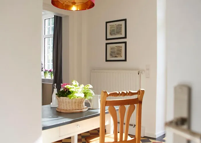 Charmantes Forsthaus Beim Sorpesee Semesterbostad *