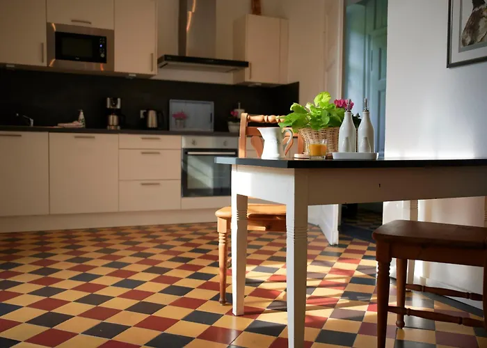 Semesterbostad Charmantes Forsthaus Beim Sorpesee Hoevel