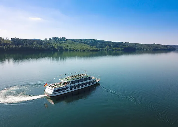 Semesterbostad Charmantes Forsthaus Beim Sorpesee *